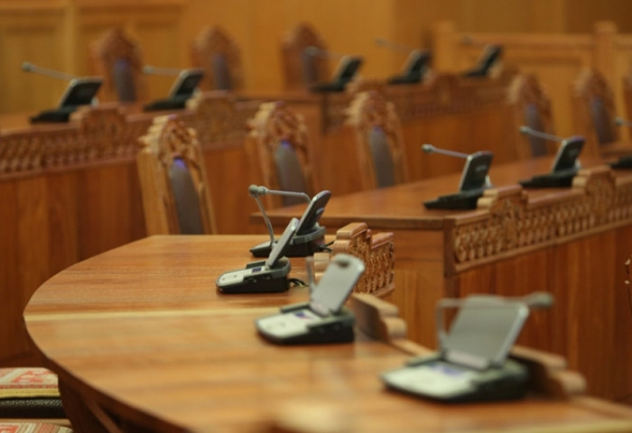 СОНГУУЛЬ ДӨХСӨН УЧРААС НАМЫН БҮЛГҮҮД ДАХИАД ХУРАЛДАХГҮЙ