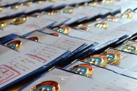 Энэ жил “Эхийн алдар” одон гардуулахгүй